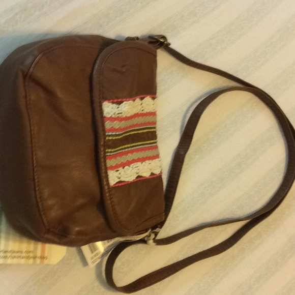 New - Picture 2 of 4